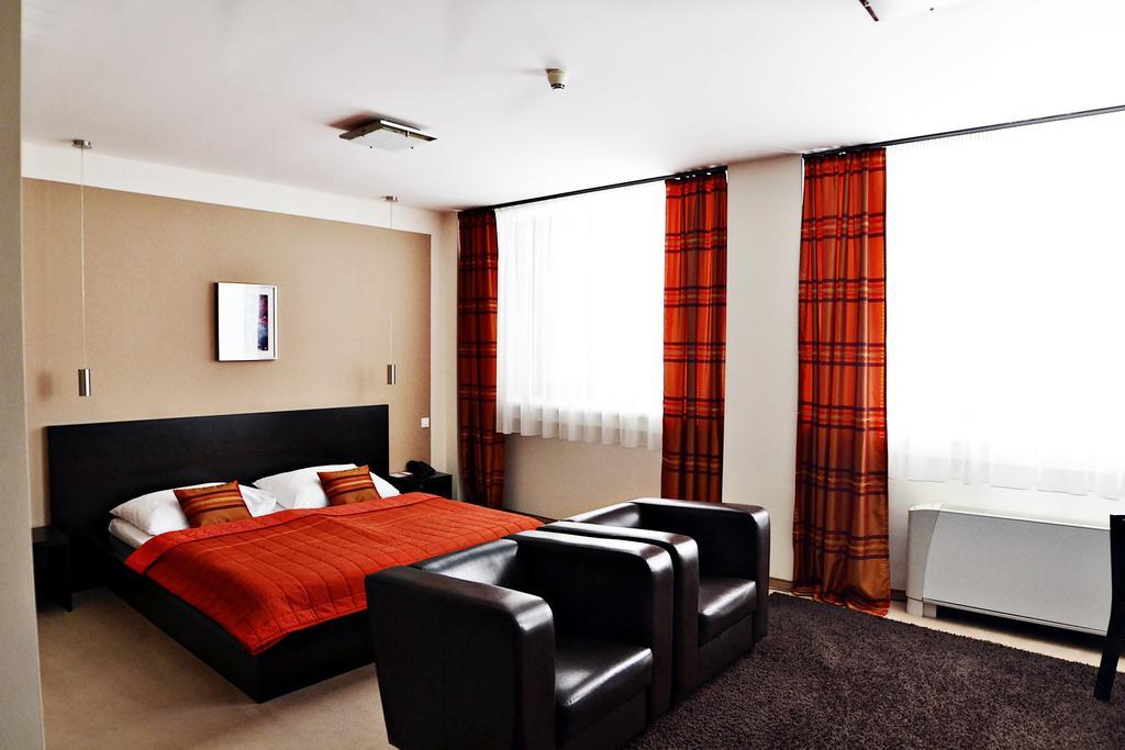 Aston Hotel Bratislava Exterior photo