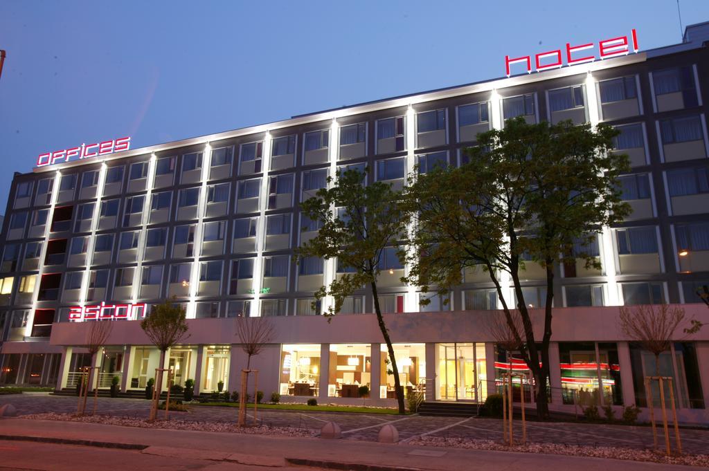 Aston Hotel Bratislava Exterior photo